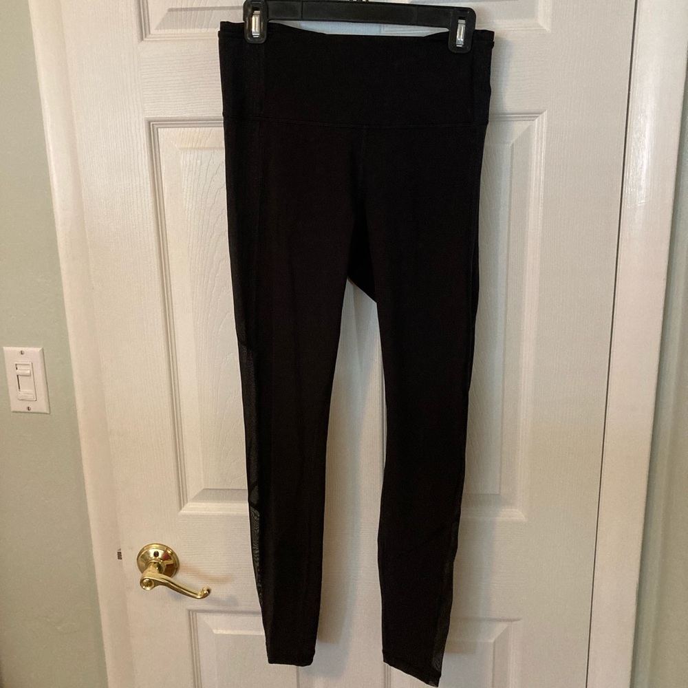 Lululemon Body Con Tight - Picture 3 of 7